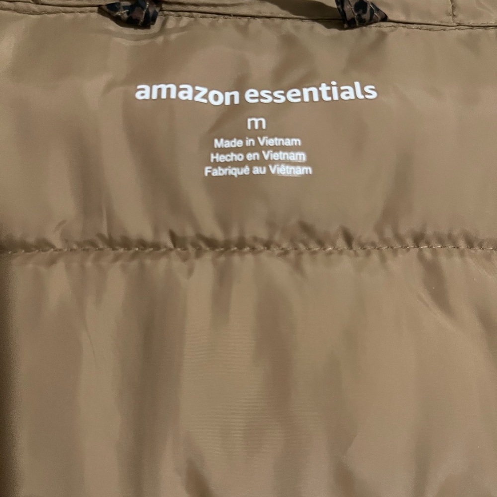 Amazon Essentials Brown Puffer Jacket With Quilte… - image 7